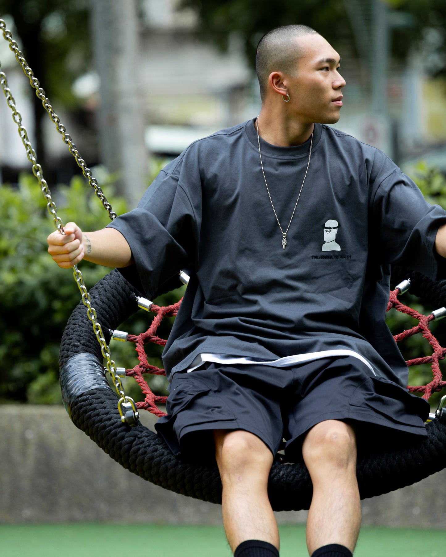 ANST × TURNOVER A x T Graphic Tee/深灰