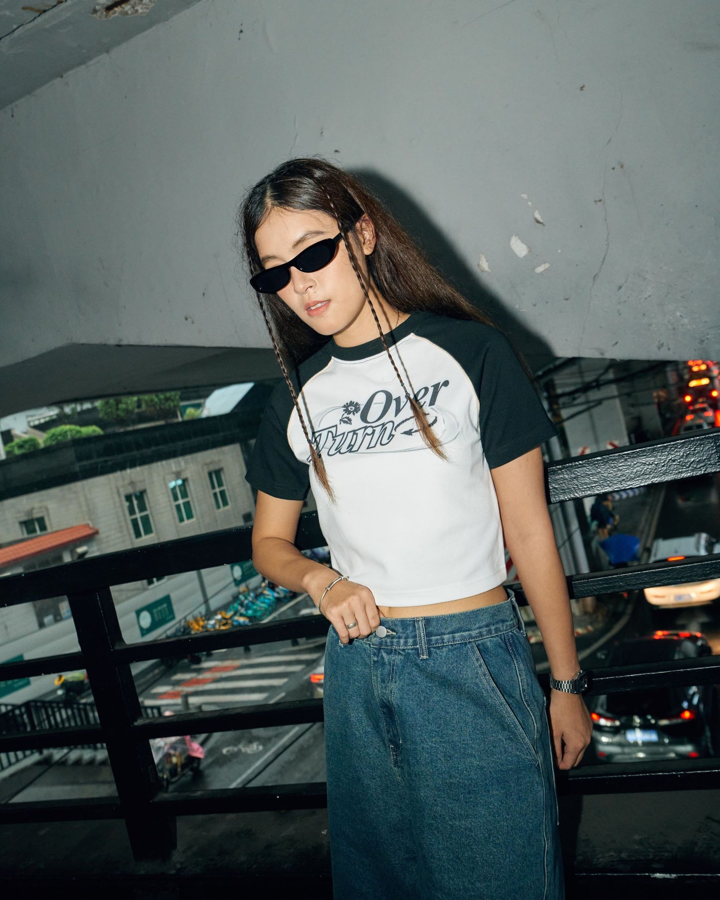 TURNOVER SUMMER TOP / BLACK