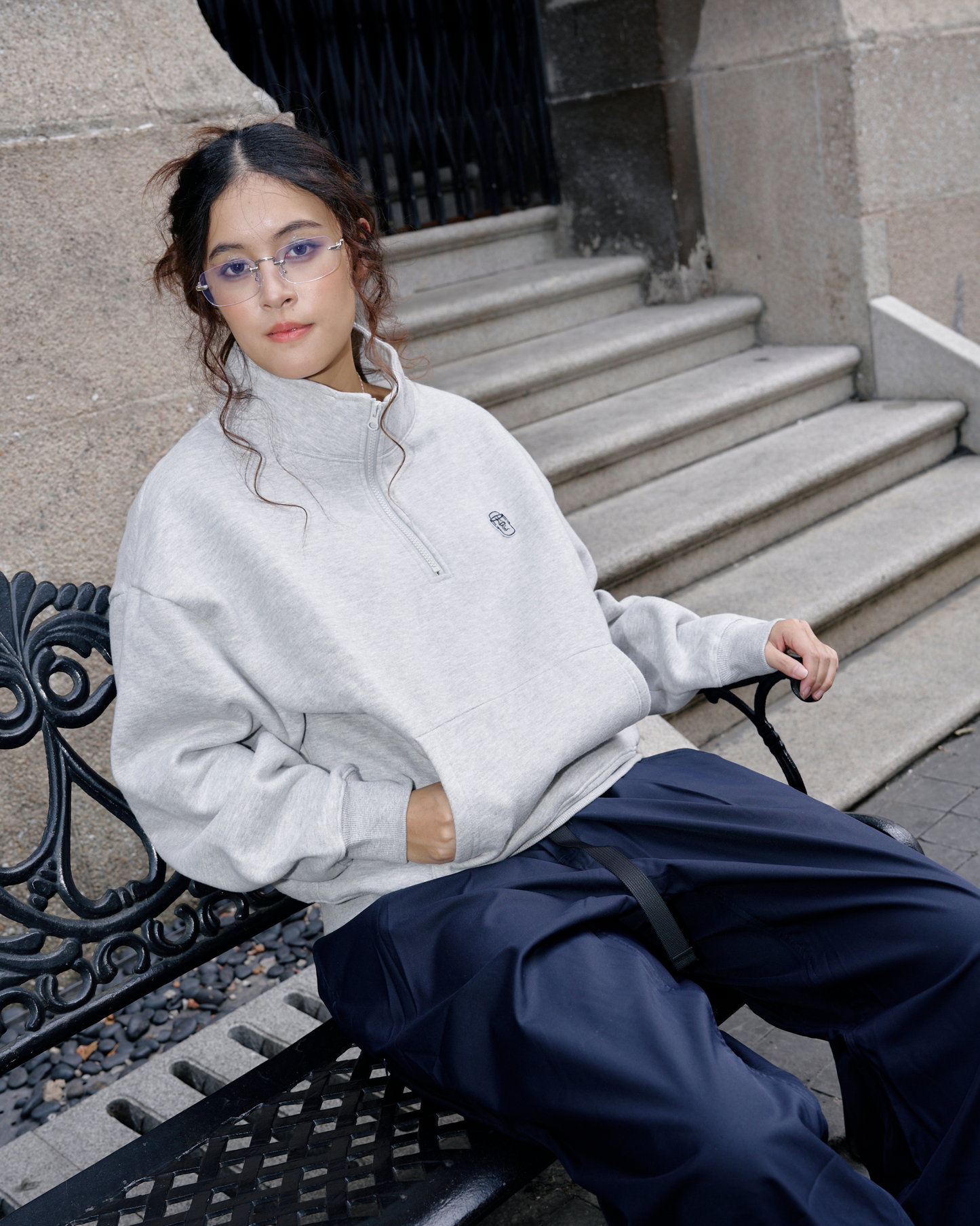 TURNOVER HALF-ZIP SWEATSHIRT