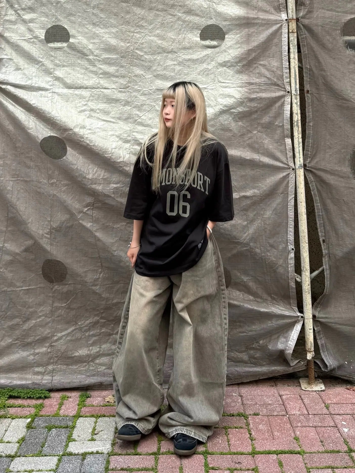 SIMON MADE TS-2523-01 90’S 經典 籃球 短T