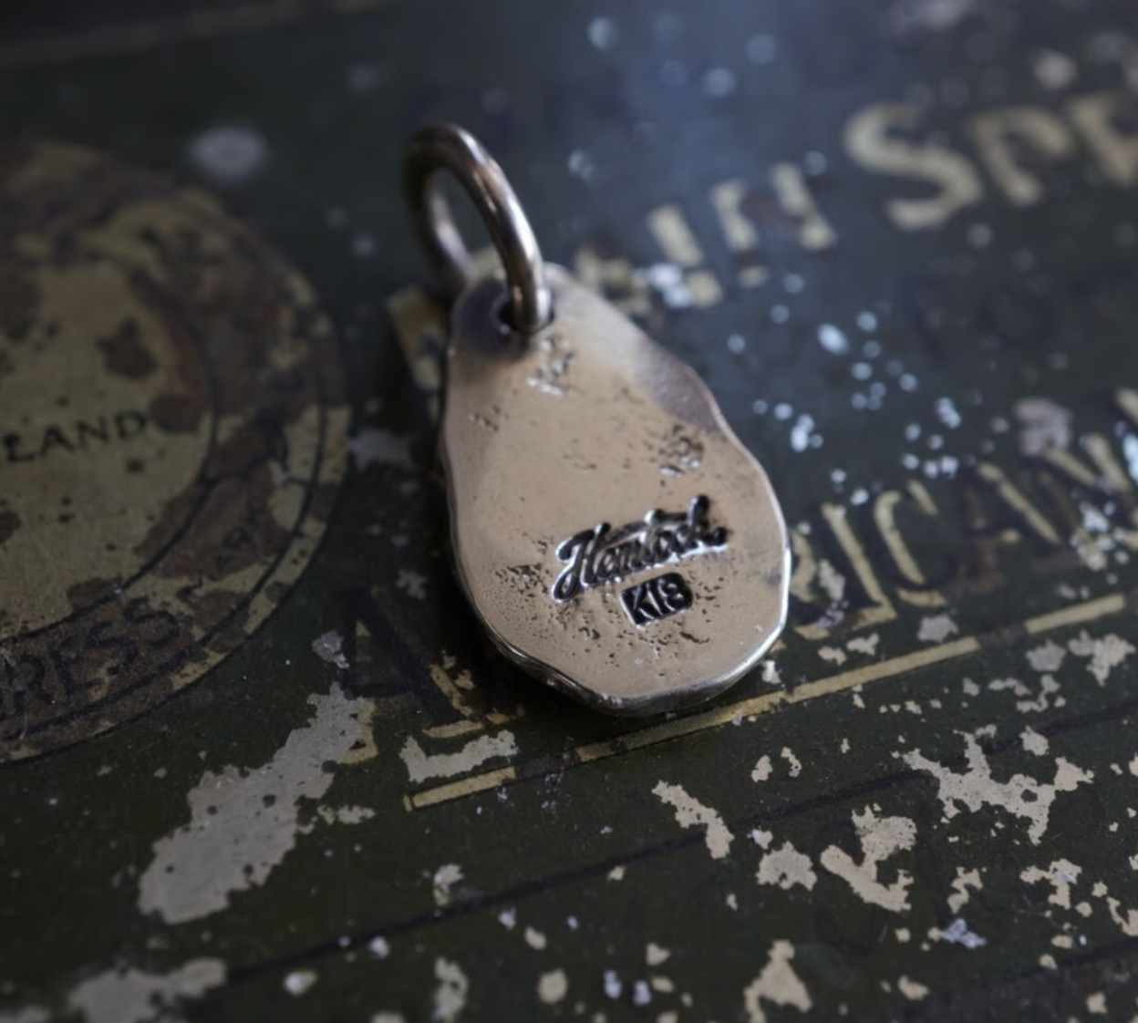 Hemlock teardrop logometal 【K18point】