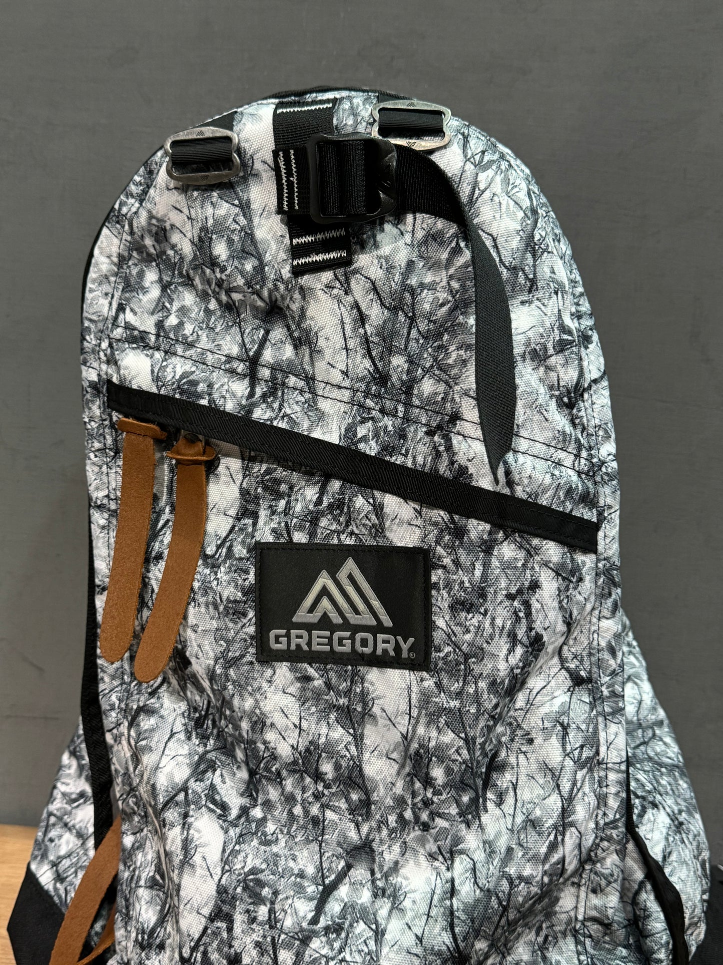 GREGORY DAY TREELINE CAMO 26L (現貨)