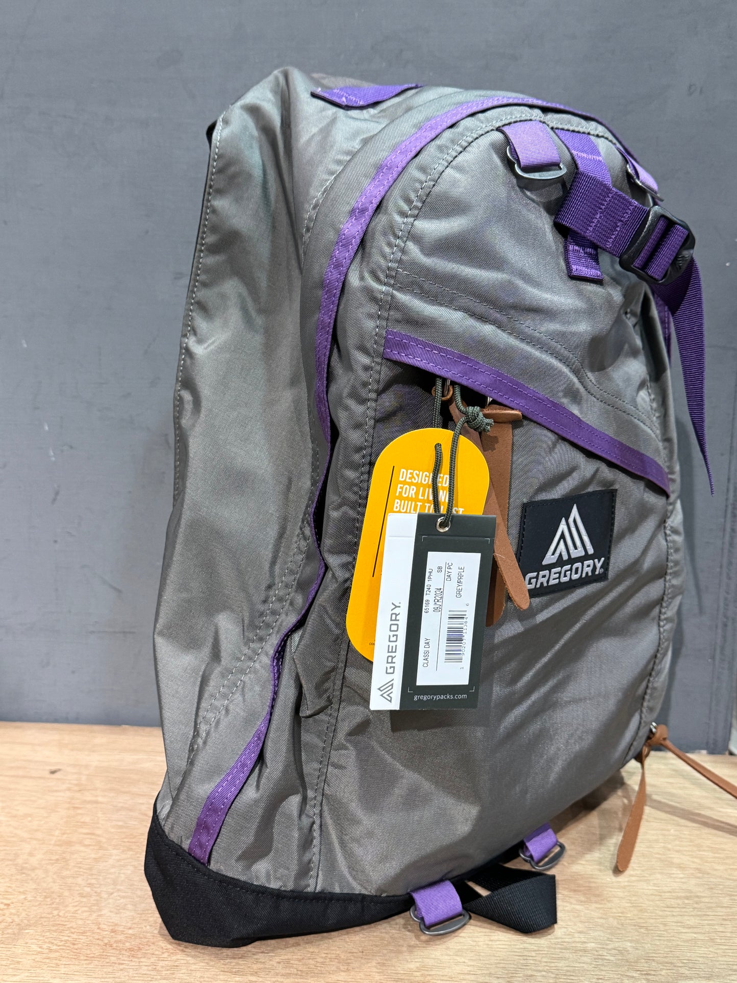 Gregory Day GREY/PURPLE 26L (現貨)