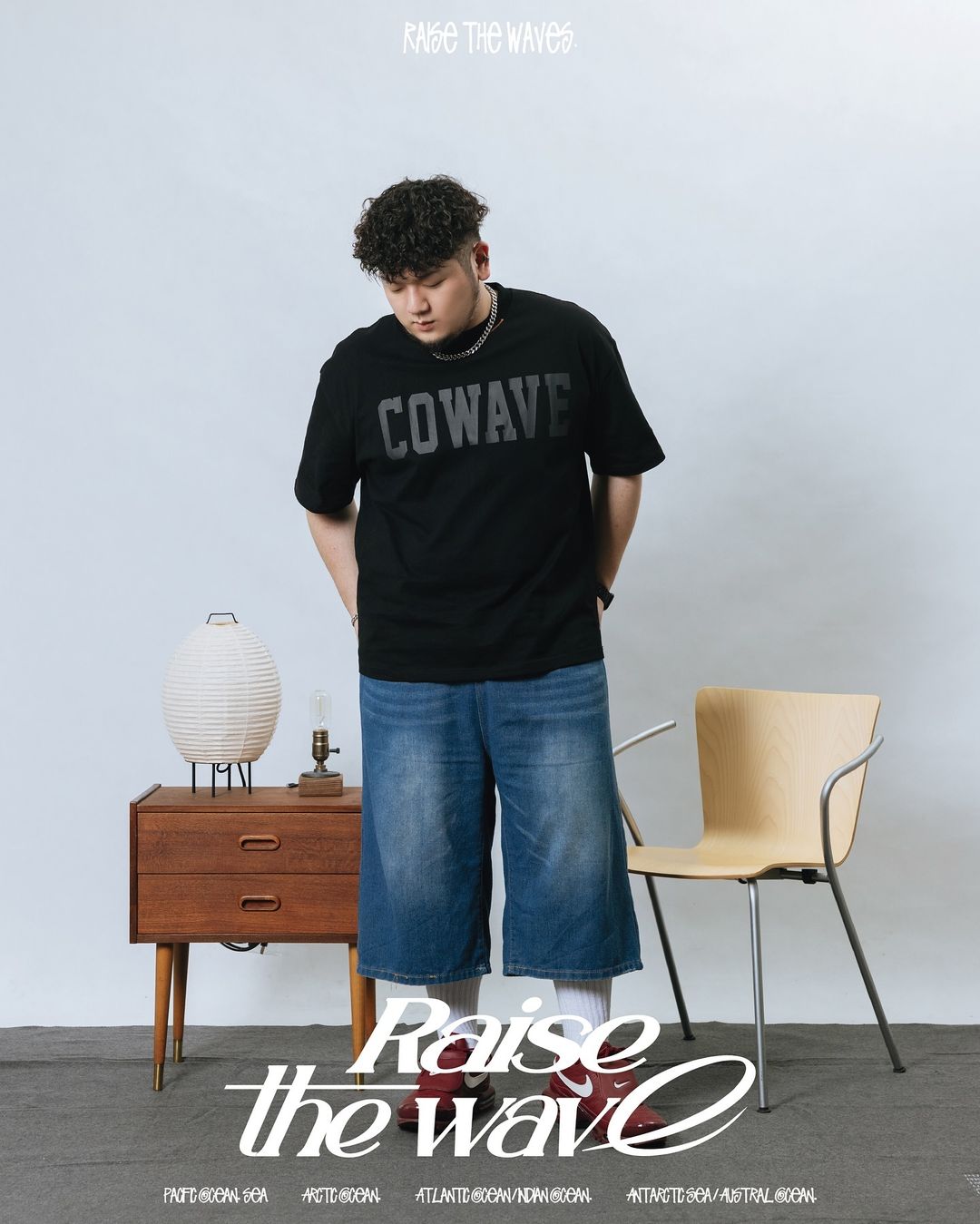 Cowave 2024 Spring & Summer Same Color Print Tee