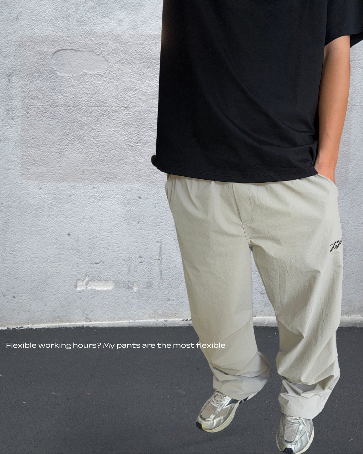 TURNOVER 2025SS Rogue Pleats Parachute Pants
“25SS-LS14 褶學散兵褲”