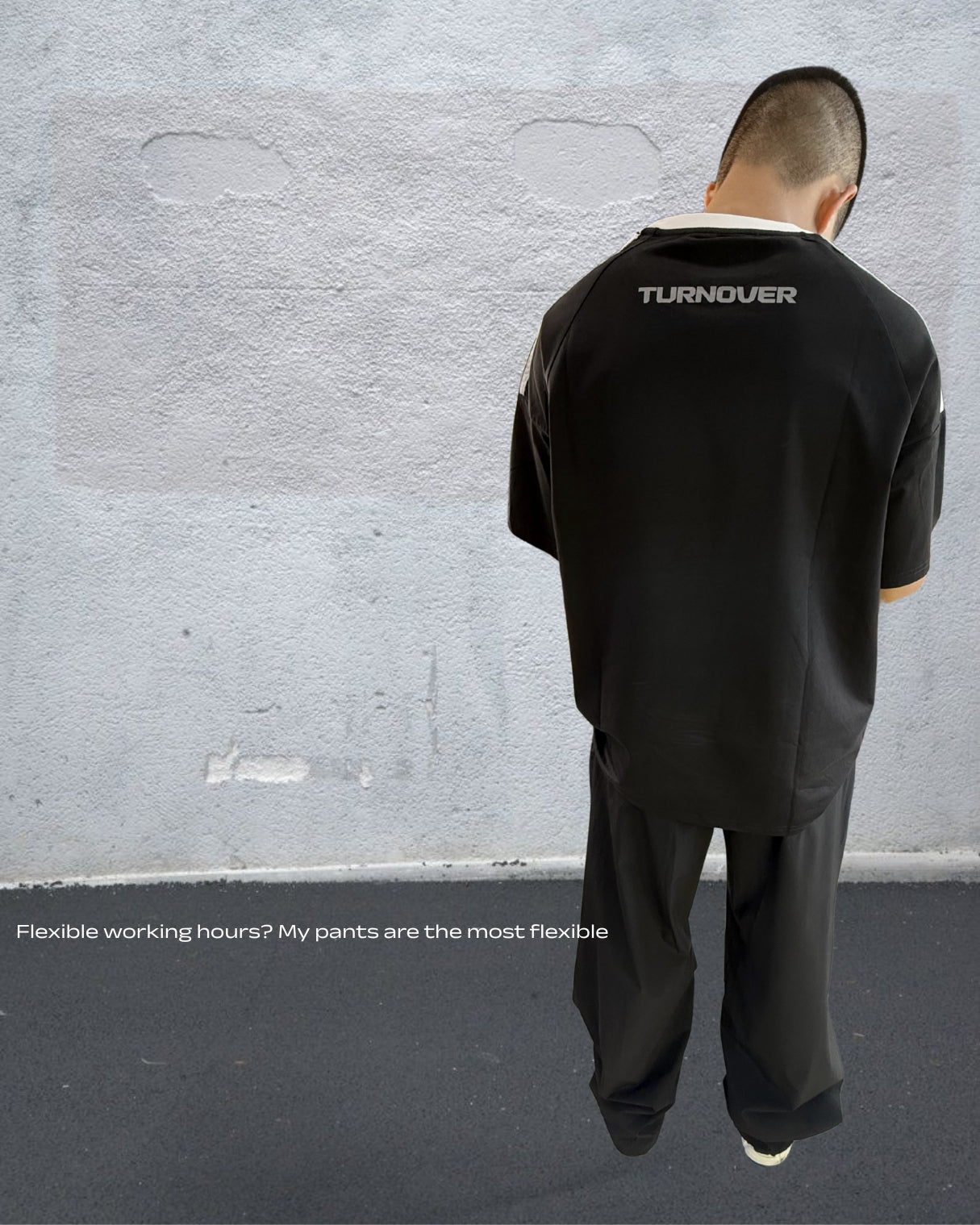 TURNOVER 2025SS Rogue Pleats Parachute Pants
“25SS-LS14 褶學散兵褲”