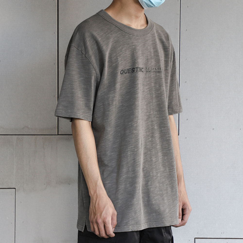 【QUEST】STANDARD LOGO TEE-標準LOGO TEE 基本 竹節棉 短袖 短T