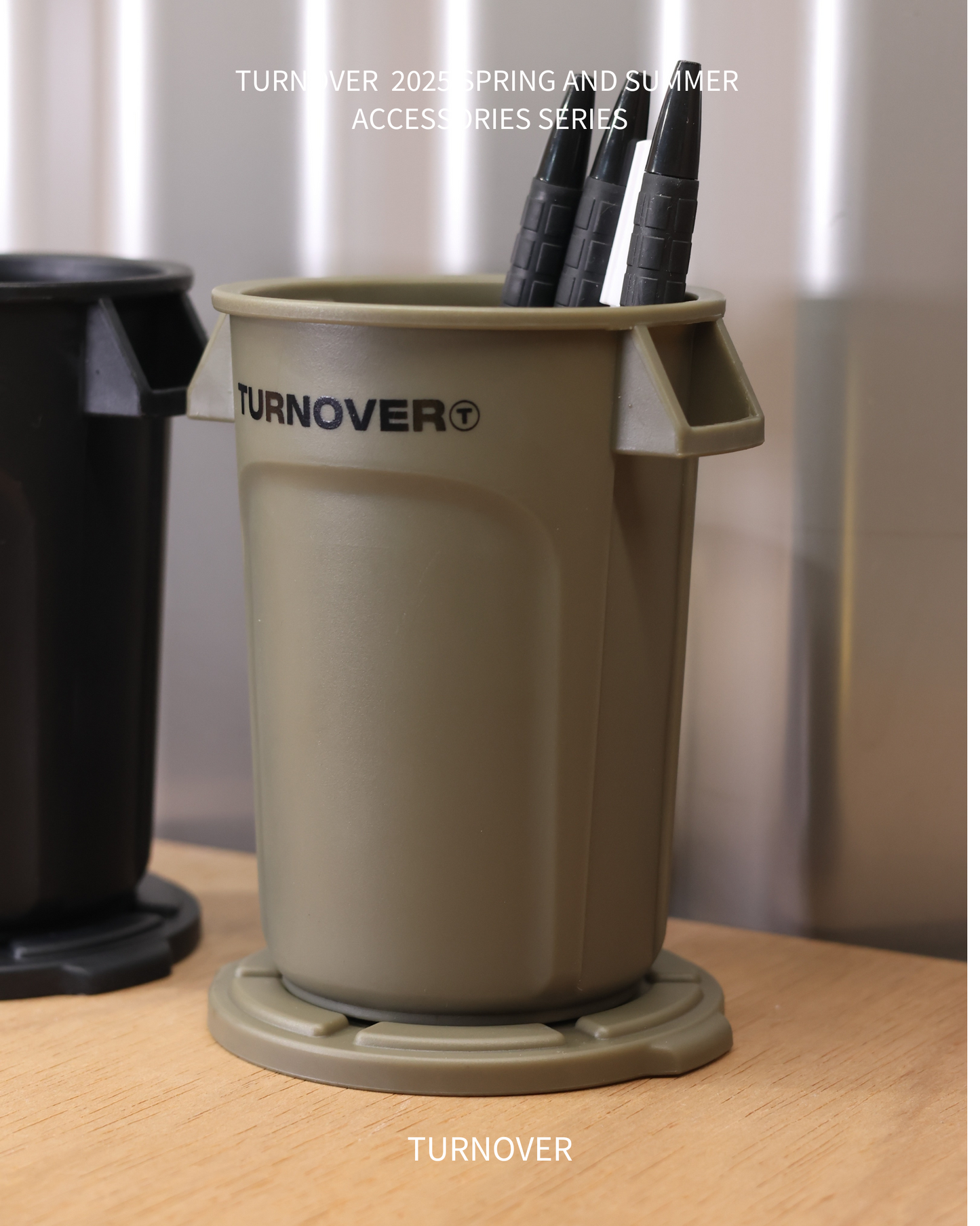 TURNOVER CIRCULAR STORAGE CONTAINER 圓形收納筒 A2504