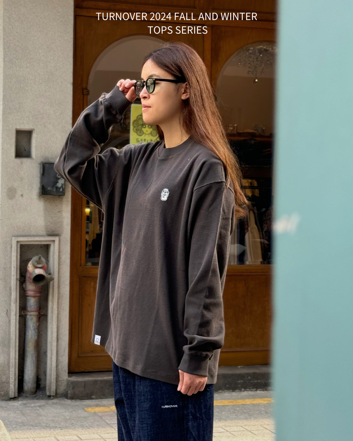 TURNOVER HEAVYWEIGHT SMALL LOGO WAFFLE
華夫格長袖Tee