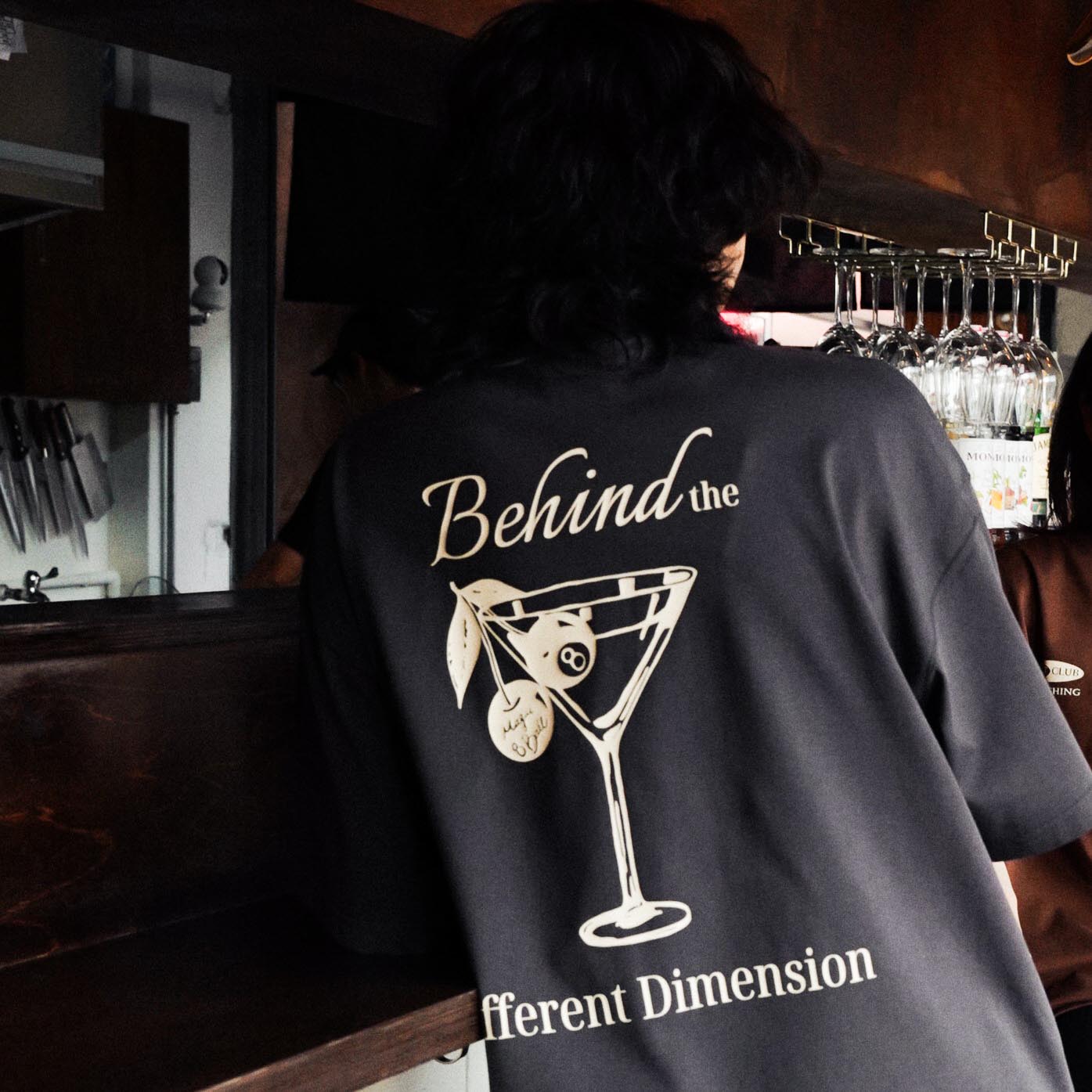 QUEST COCKTAIL GLASS TEE 酒杯 短T
