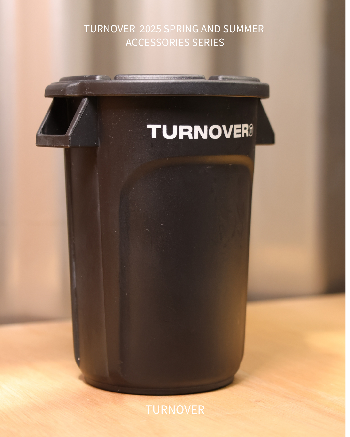 TURNOVER CIRCULAR STORAGE CONTAINER 圓形收納筒 A2504