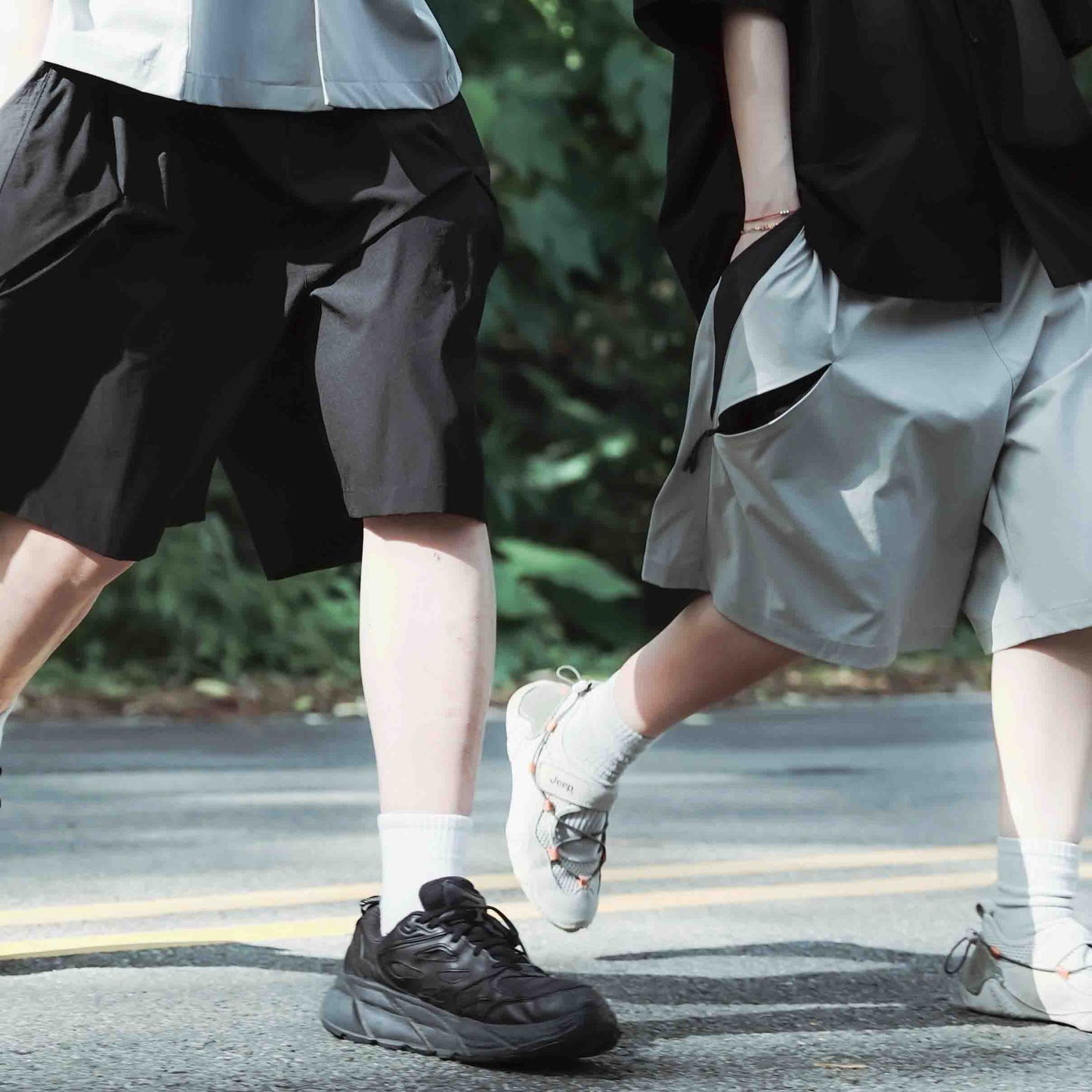 QUEST SPLICING ZIP SHORTS 拉鍊短褲