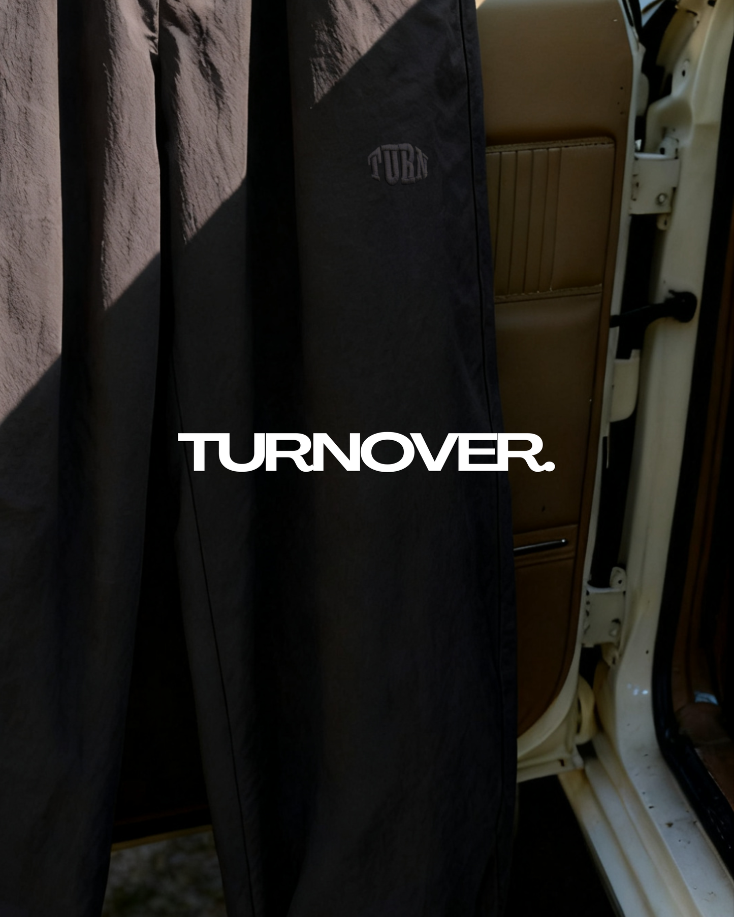 TURNOVER 2026AW Trail Drifter
“26AW-LP4漫履者”