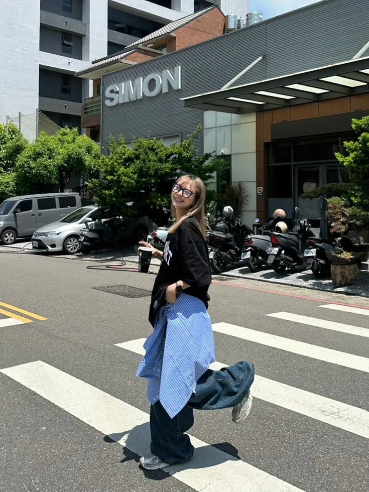 SIMON MADE TS-2523-01 90’S 經典 籃球 短T