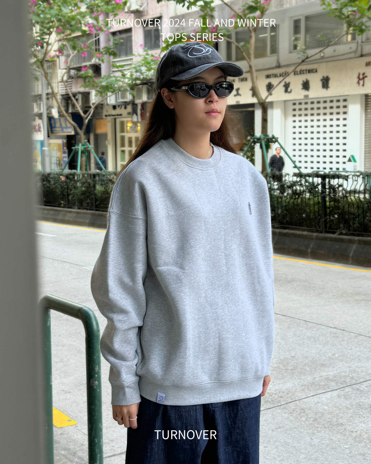 TURNOVER INTERIOR FLEECE LONG SLEEVE