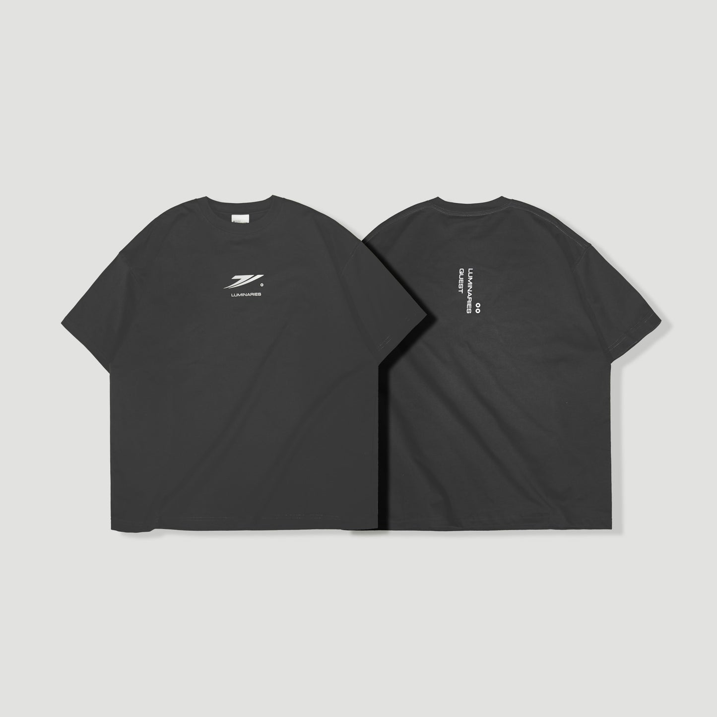 QUEST LUMINARIES TEE 圖形型T