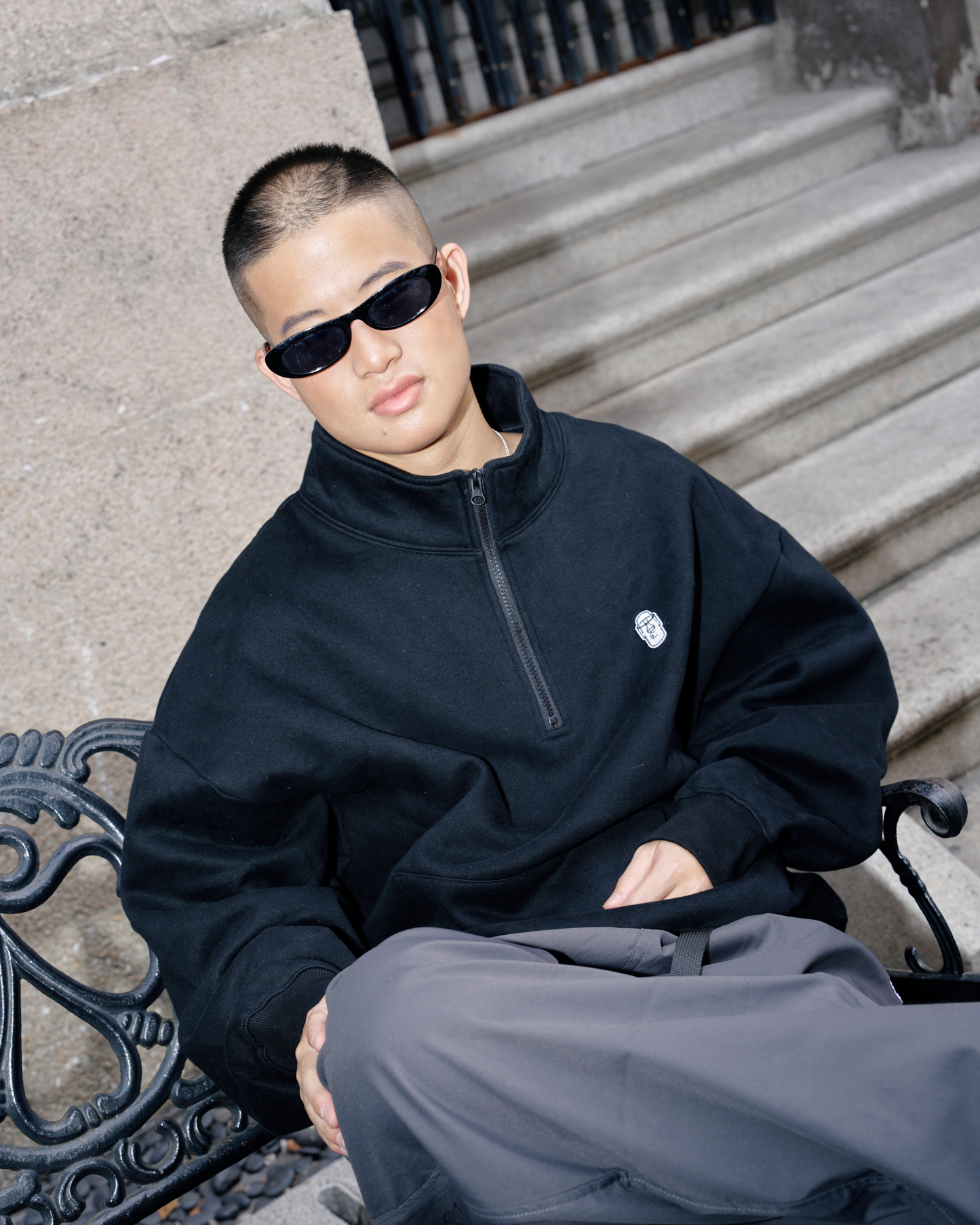 TURNOVER HALF-ZIP SWEATSHIRT
