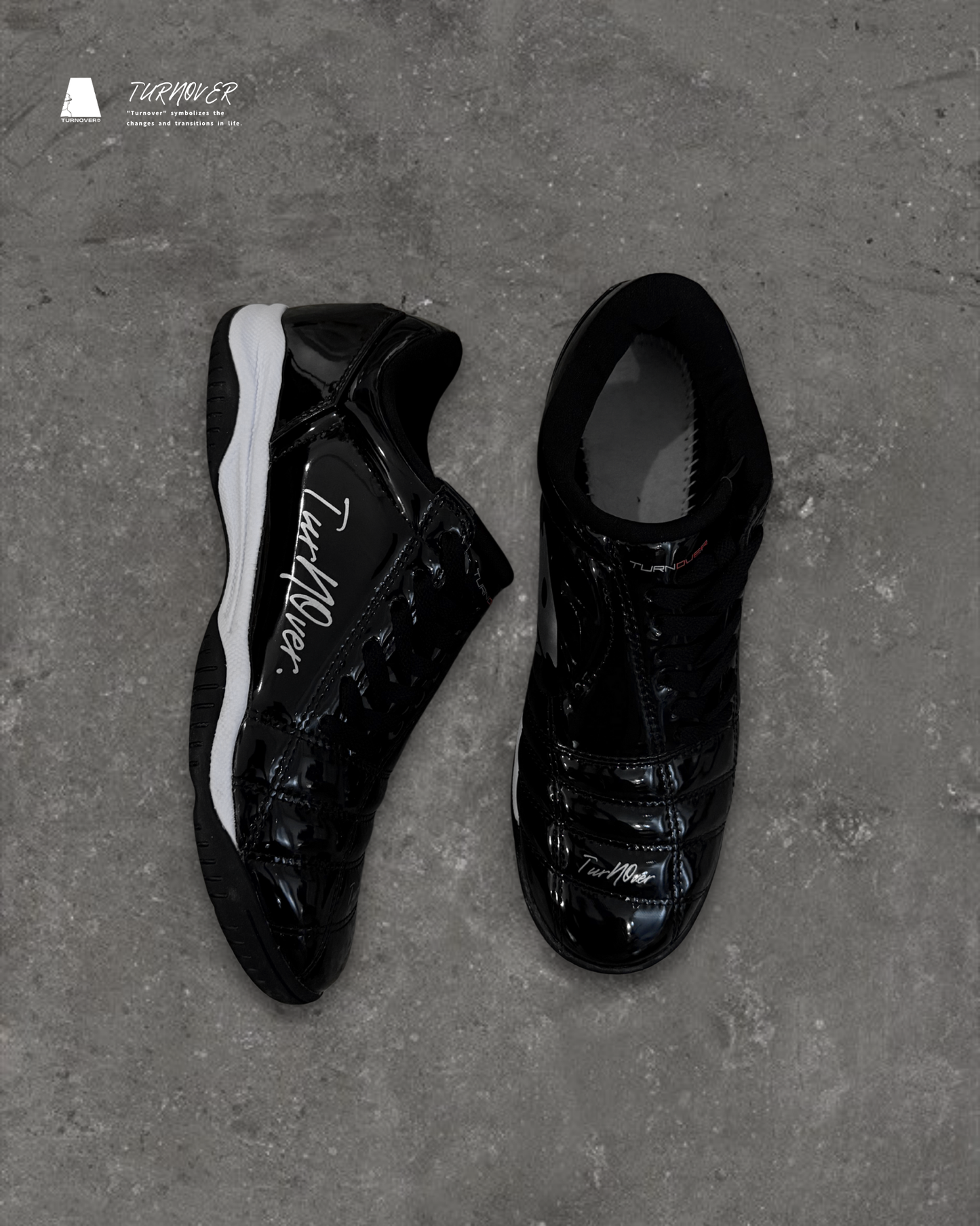 TURNOVER T90 DARK KNIGHT 足球鞋