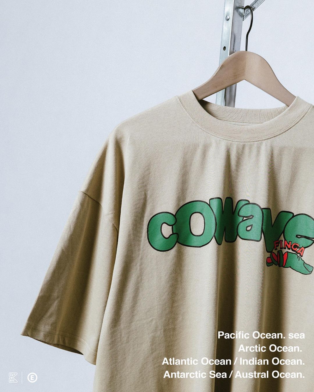 Cowave 2023-24 Fall & Winter Finger LOGO tee