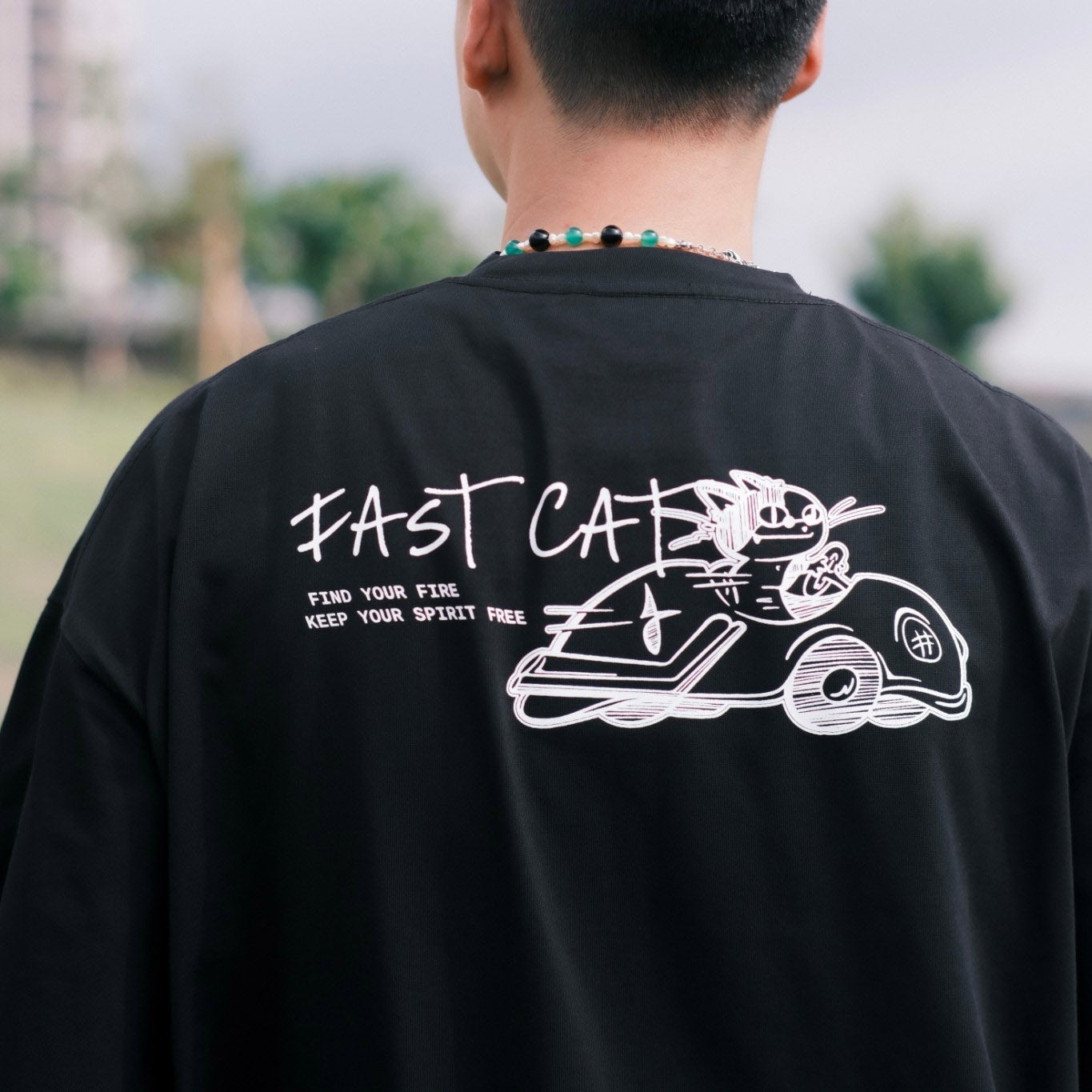 QUEST Driving Cat TEE 賽車貓咪TEE