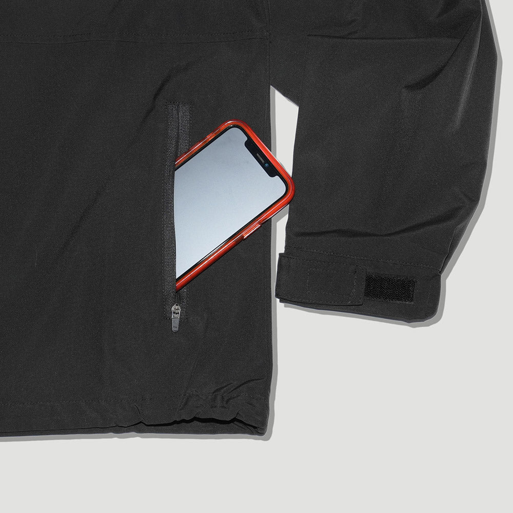 QUEST PULLOVER JACKET 半拉鍊防潑水夾克