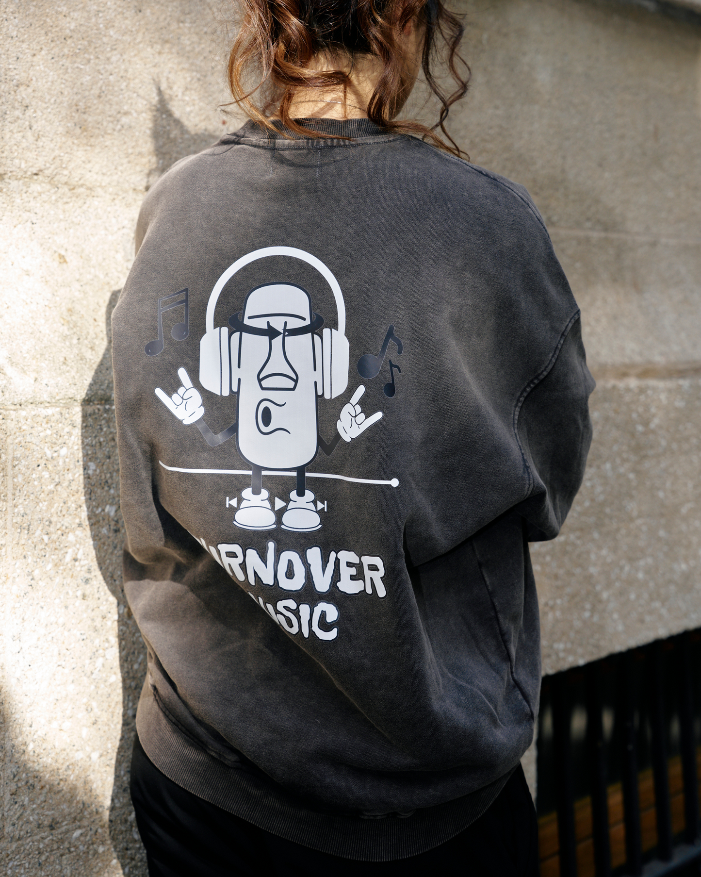 TURNOVER MUSIC SWEATER