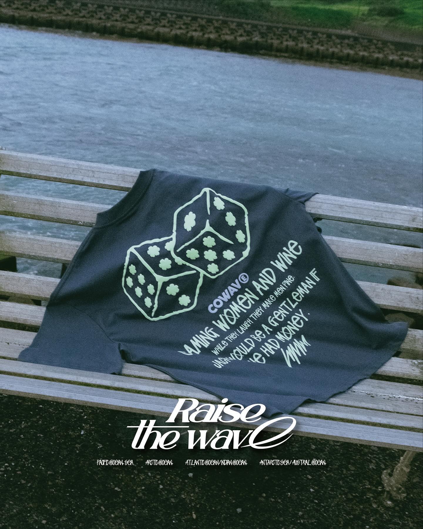 Cowave.tw 24SS DICE Foam Printing Logo Tee