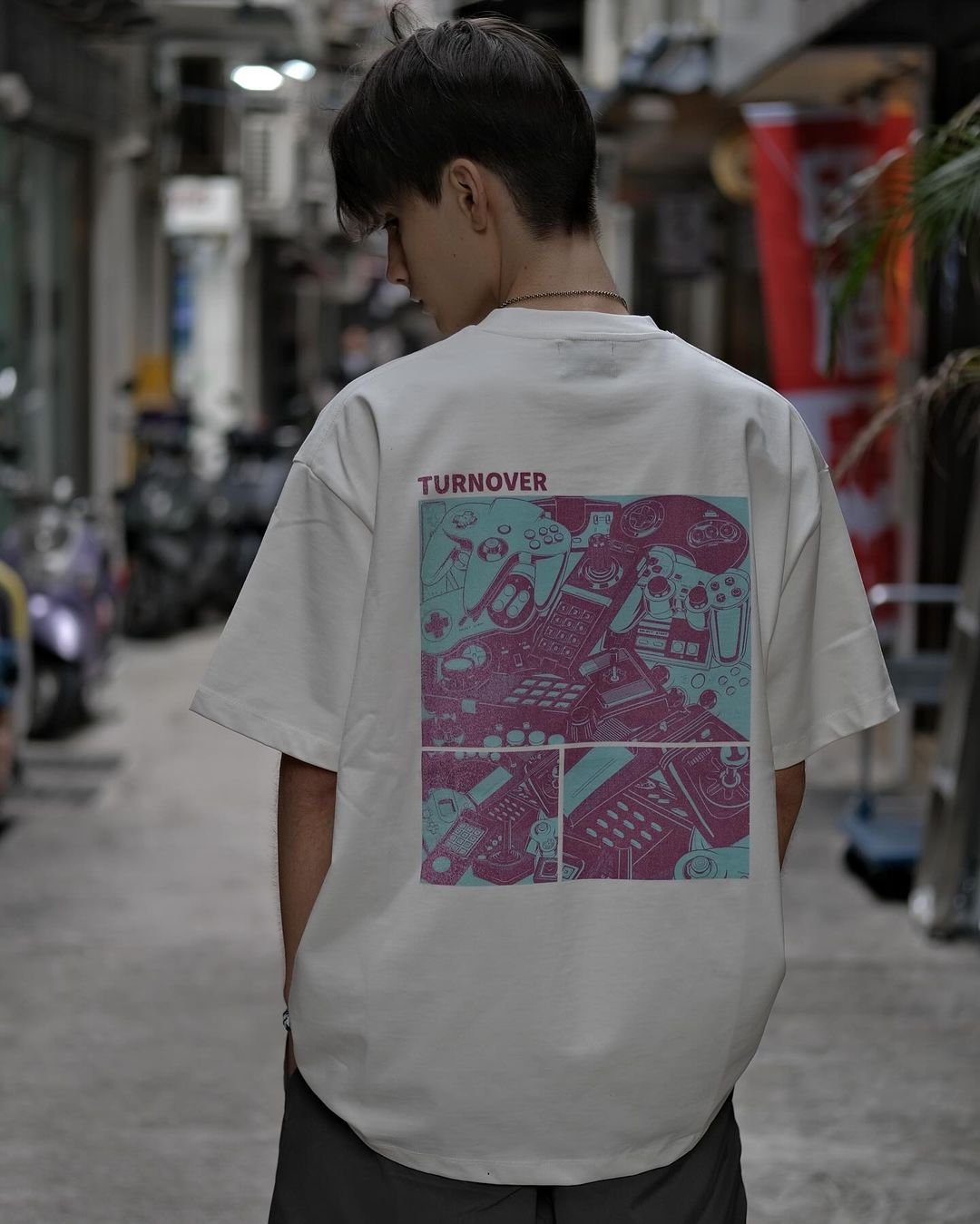 TURNOVER WRAP T-SHIRT