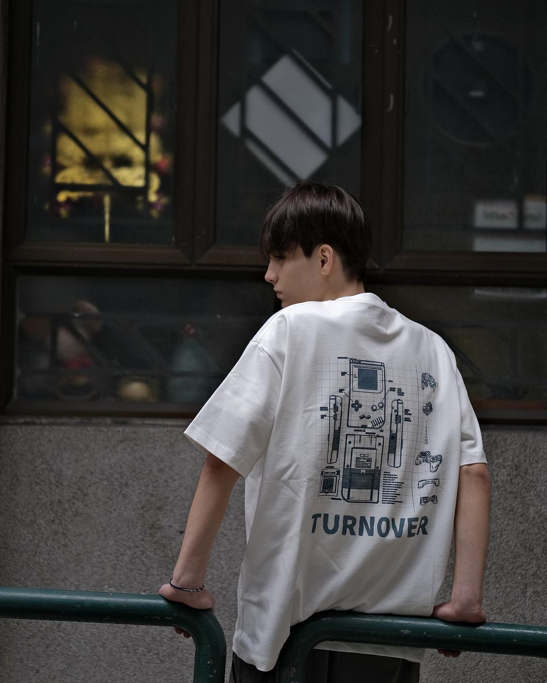 TURNOVER GAMEBOY T-SHIRT