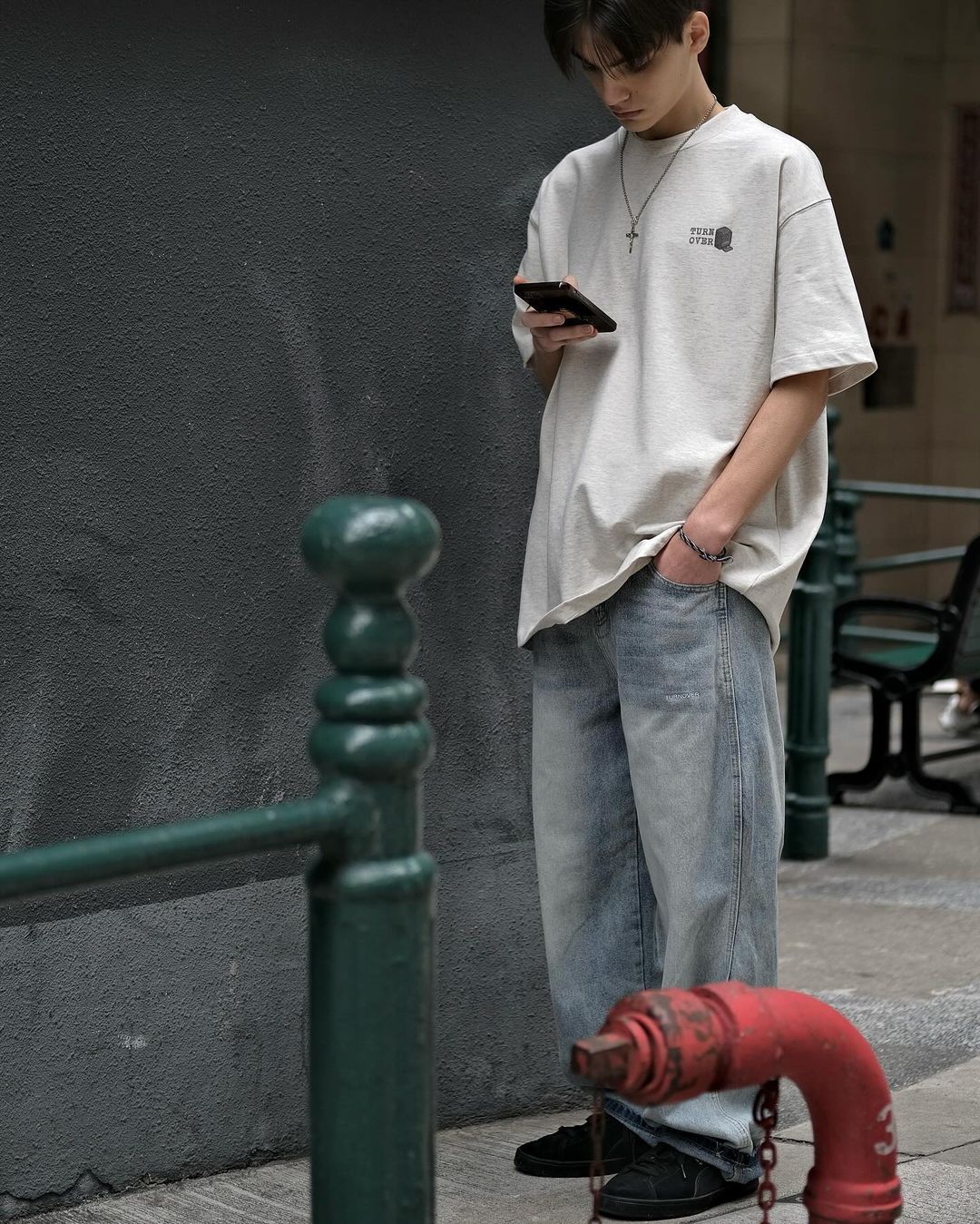 TURNOVER BAGGY JEANS