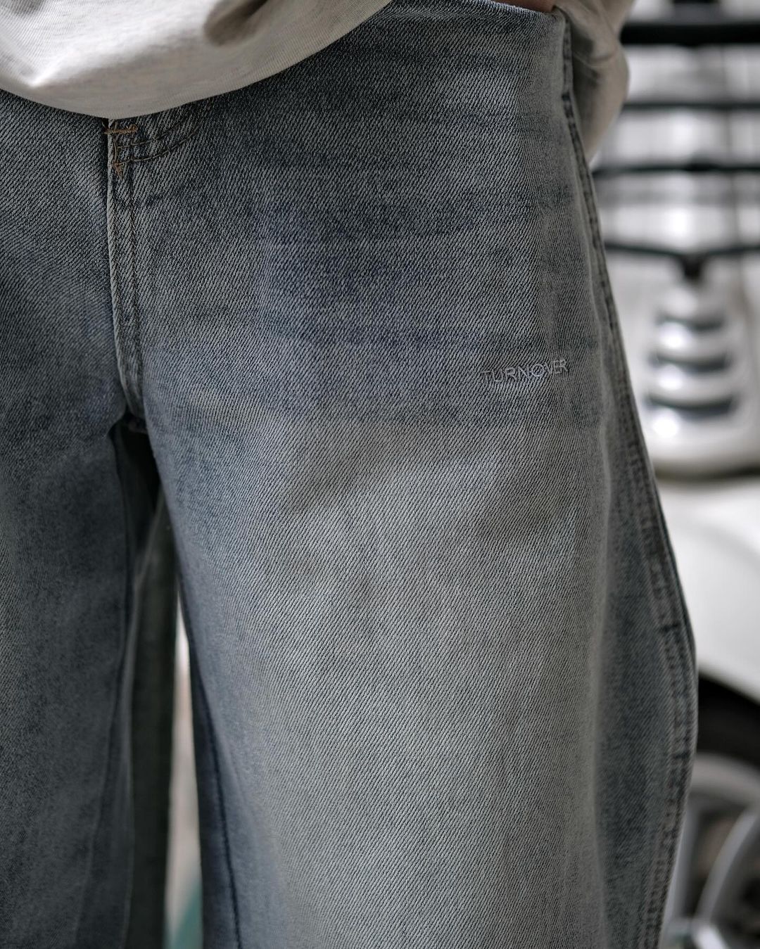 TURNOVER BAGGY JEANS