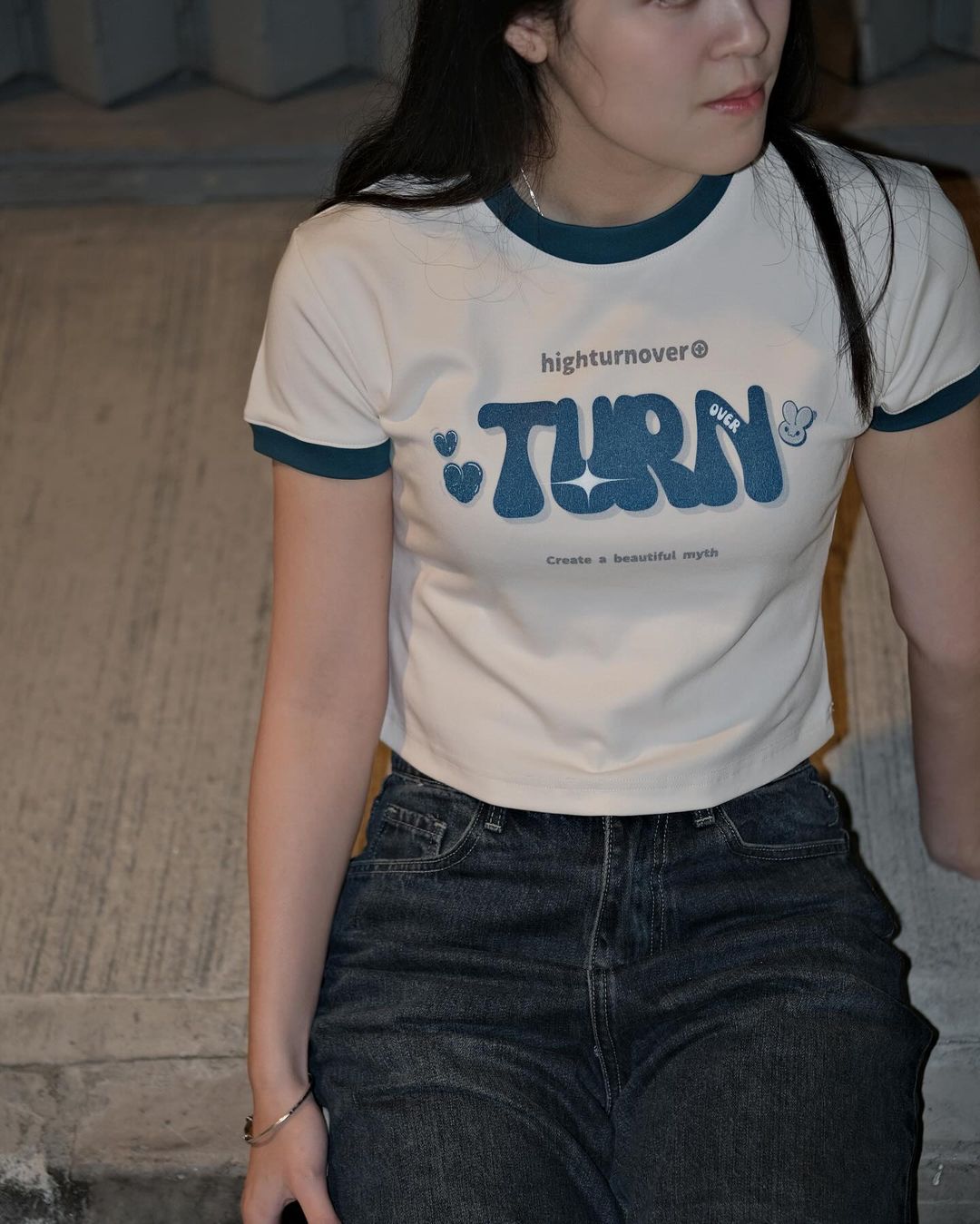 TURNOVER TURN CROP TOP