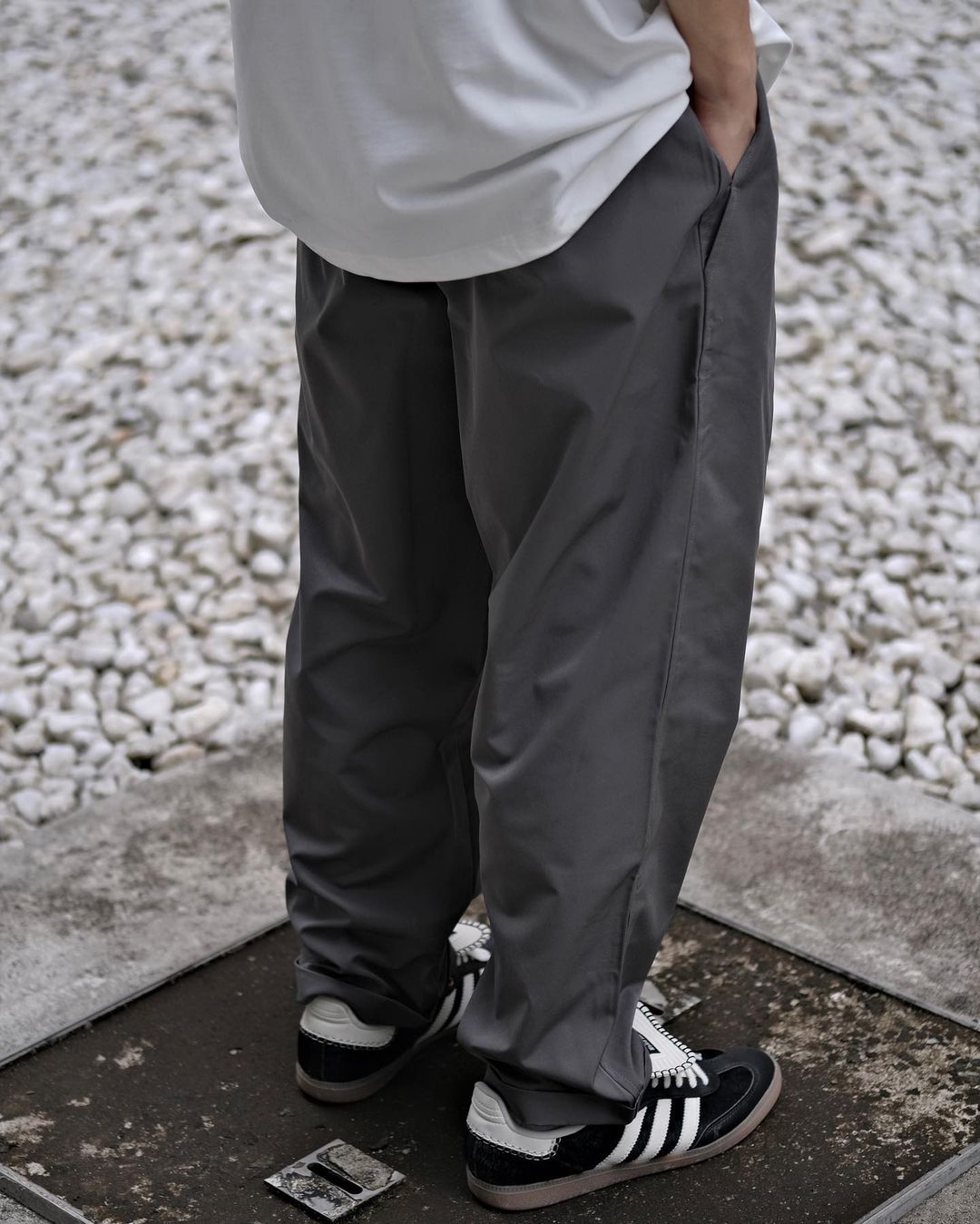 TURNOVER FUNCTIONAL CASUAL PANTS