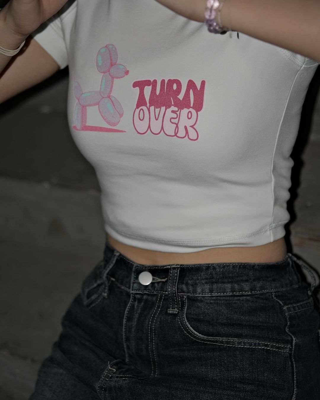 TURNOVER_CO BALLOON DOG CROP TOP