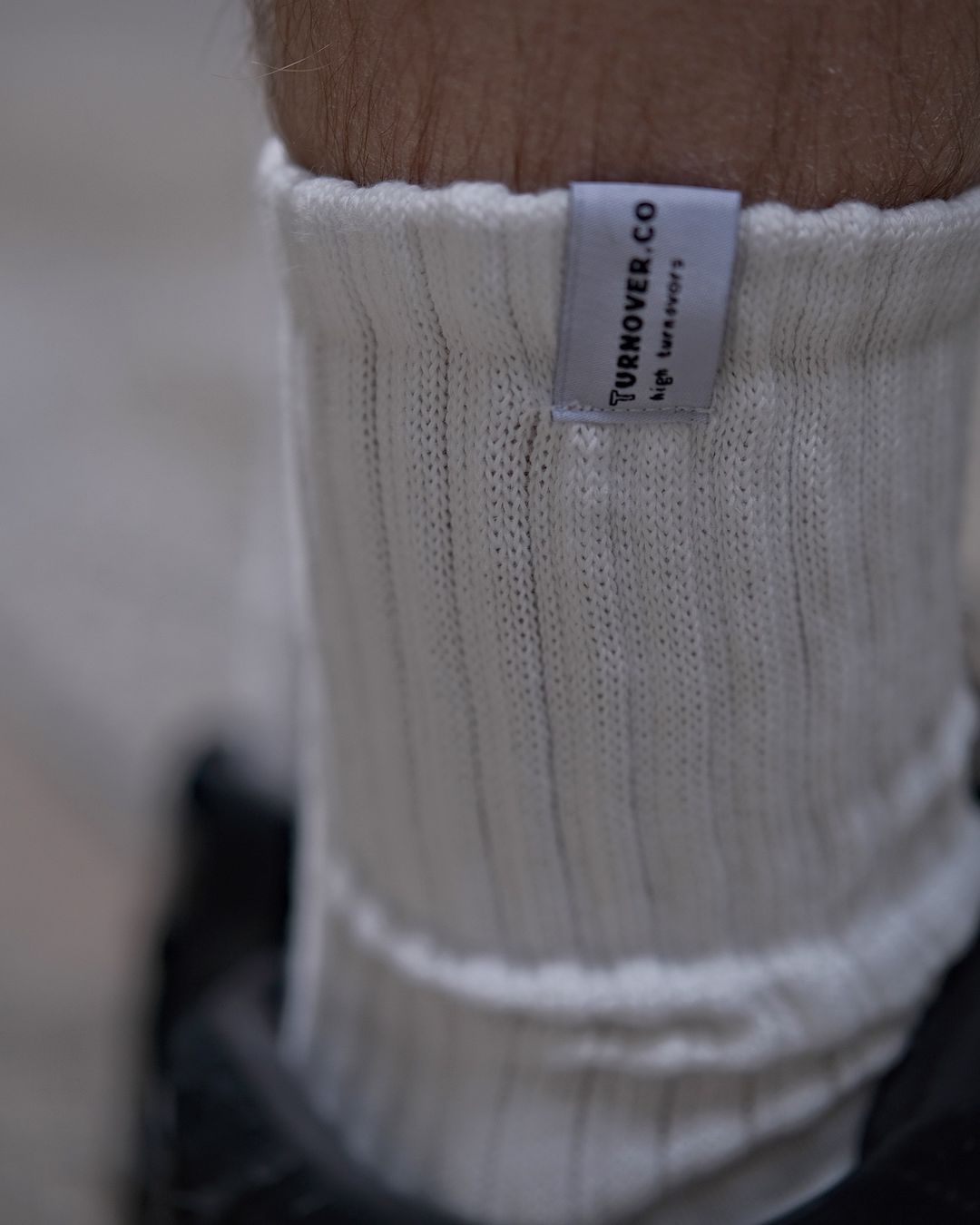 TURNOVER ESSENTIALS SOCKS