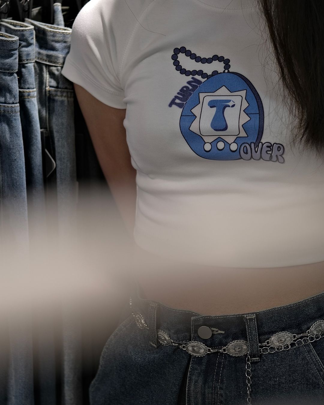 TURNOVER ELECTRONIC EGG CROP TOP