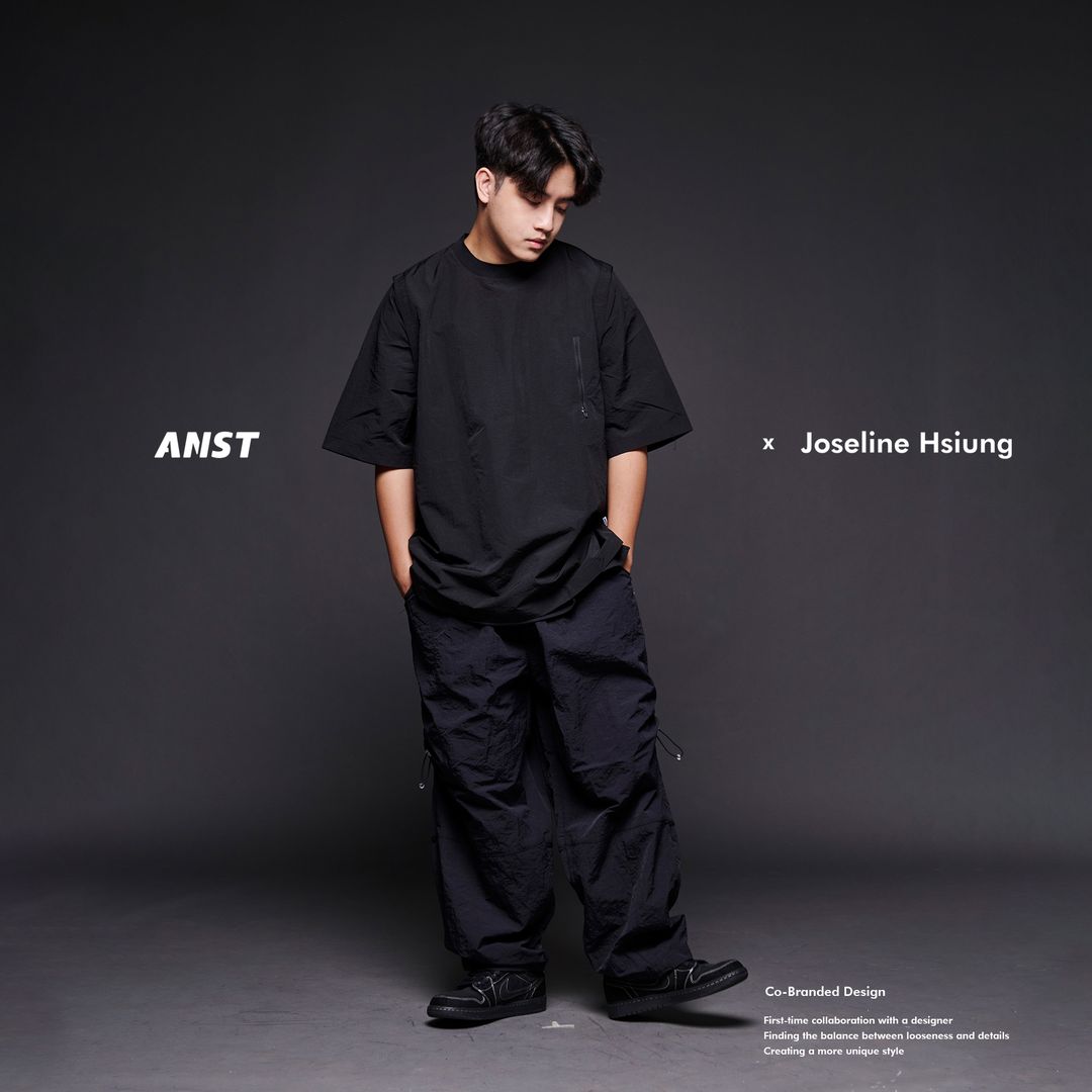 ANST X JOSELINE HSIUNG 2WAY DETACHABLE SLEEVE TEE 882409