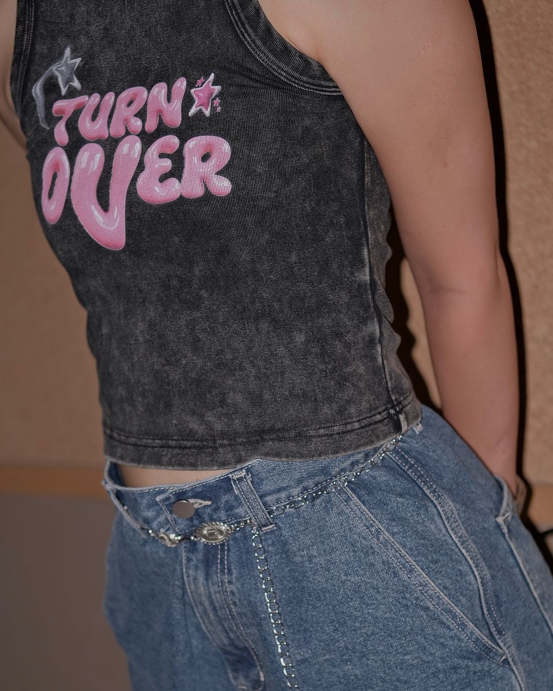 TURNOVER SUMMER TANK TOP