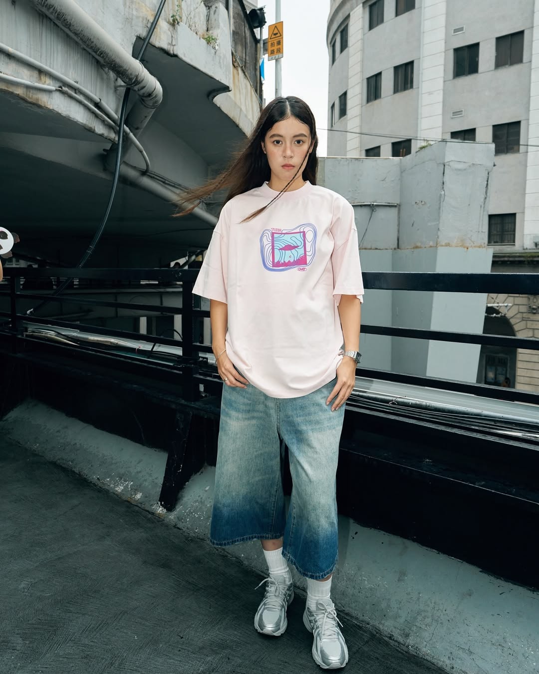 TURNOVER UFO T-SHIRT