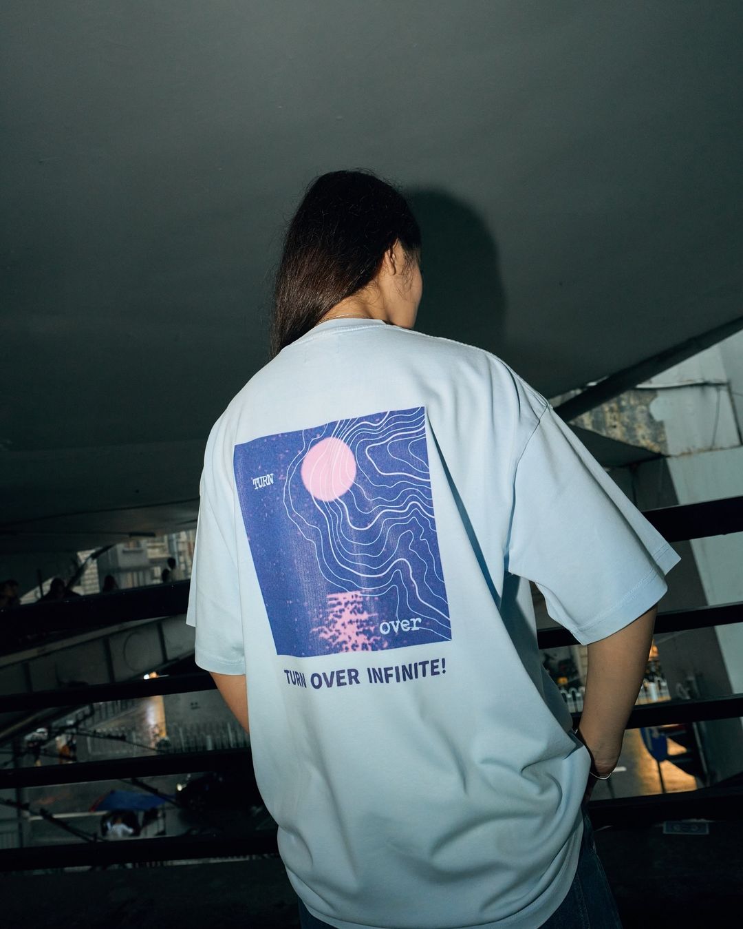 TURNOVER MOON T-SHIRT