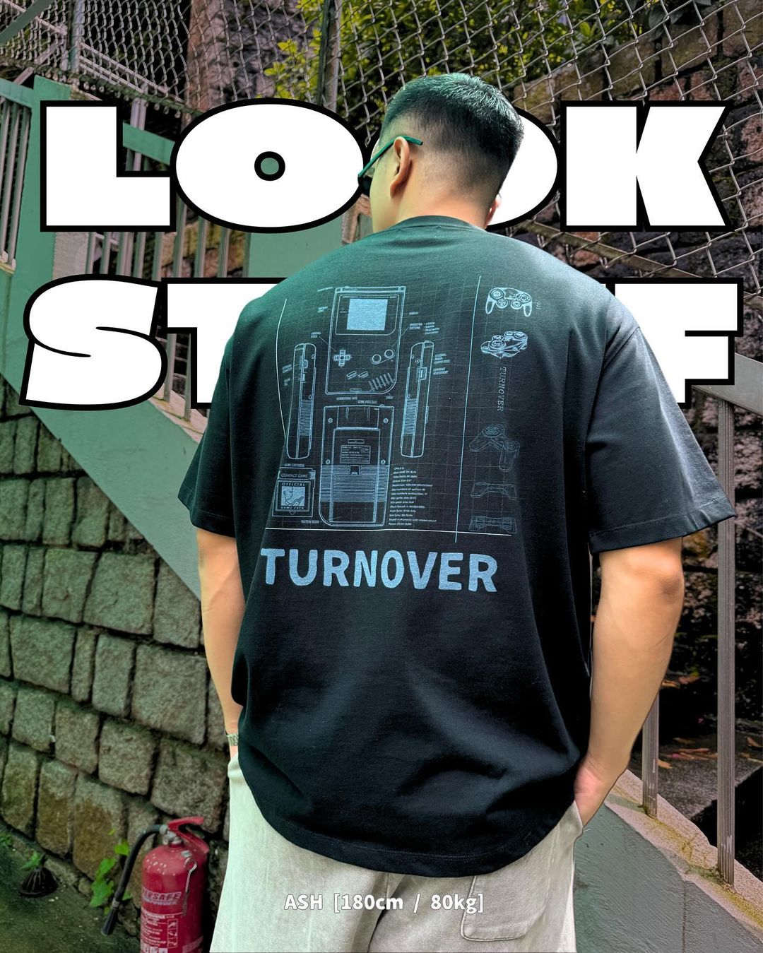LOOK STAFF ② ④