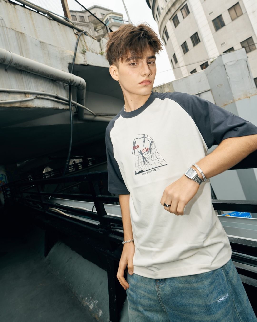 TURNOVER JAPANESE RETRO COLOR-BLOCK SHORT SLEEVE T-SHIRT
