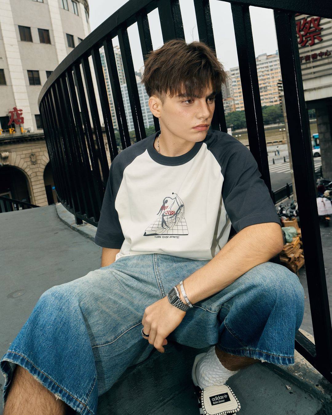 TURNOVER JAPANESE RETRO COLOR-BLOCK SHORT SLEEVE T-SHIRT