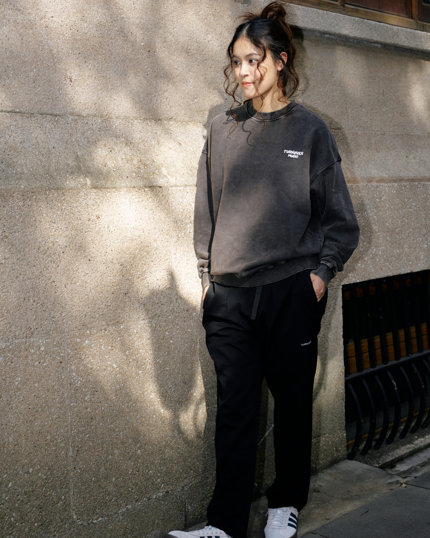 TURNOVER MUSIC SWEATER