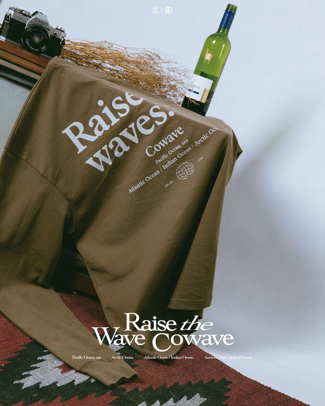 Cowave 2023-24 Fall & Winter Slogan Font L/S Tee