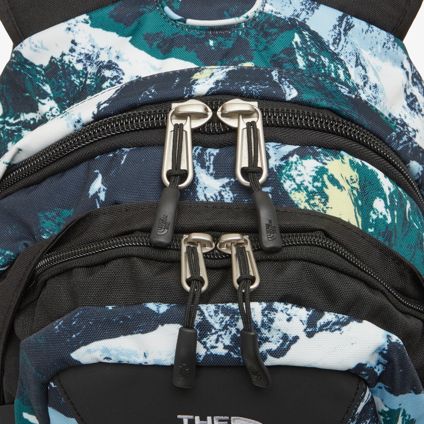 THE NORTH FACE HOT SHOT