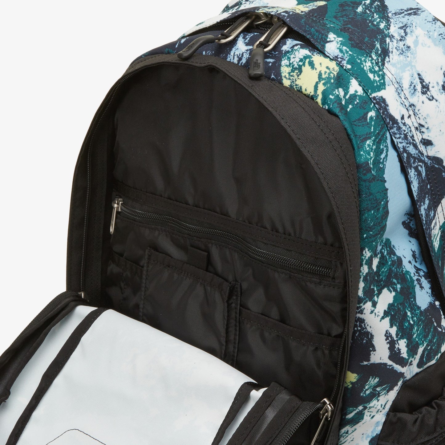 THE NORTH FACE HOT SHOT