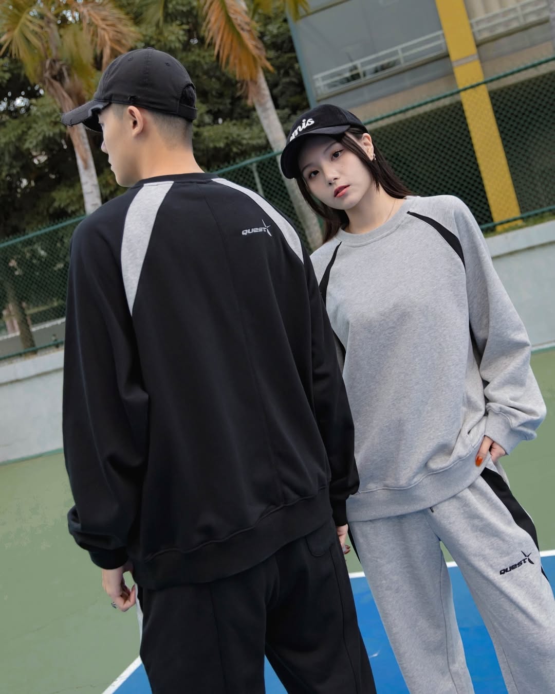 QUEST SPLICING SWEATSHIRT 拼接運動 棉大學TEE