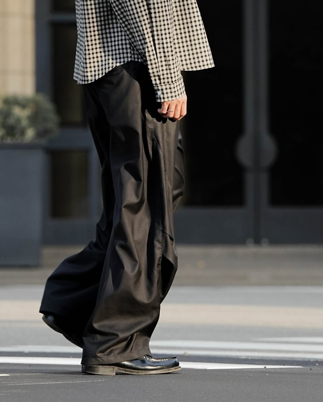 QUEST Rivet Suit Pants 剪裁西裝褲