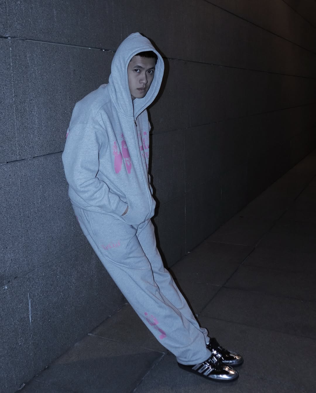 goofopdesk® + turnover® =turngoof ZIP JACKET